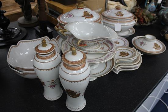 A Chinese export style enamelled porcelain twenty nine piece dinner service, soup tureen 35cm